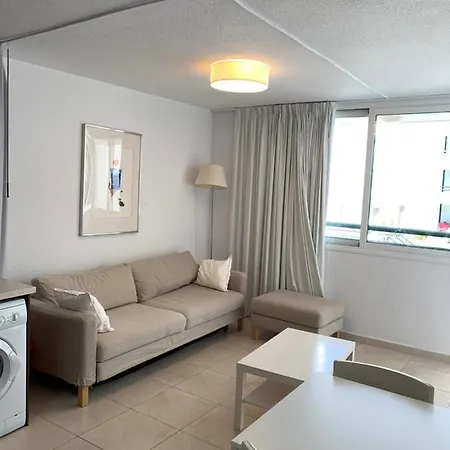 Luxury In Optimist Apartment